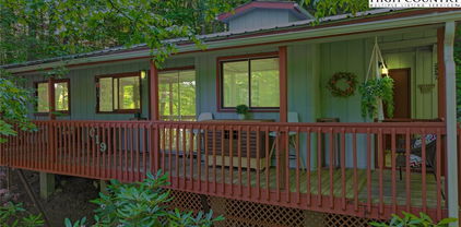 236 Laurel Ridge Road, Banner Elk