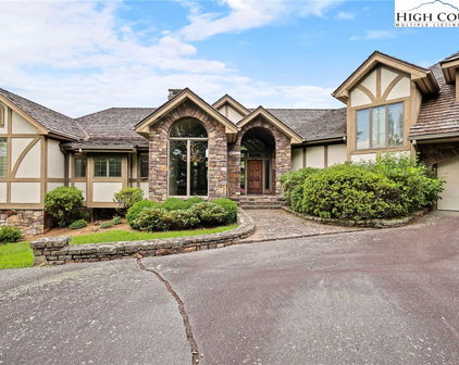1158 Equestrian Drive, Banner Elk