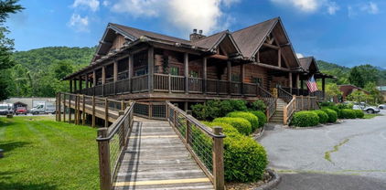 8857 Nc Highway 105 Highway Unit 1, Boone