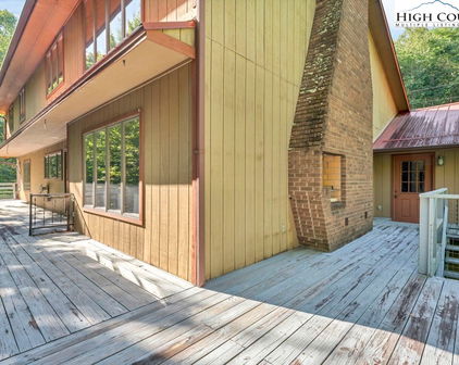 358 Devonwood Drive, Boone