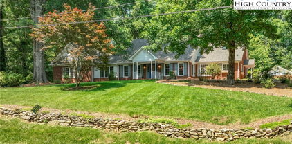 465 Forest Drive, Wilkesboro