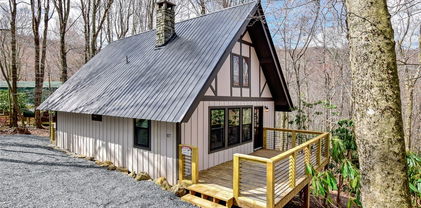 117 Shagbark Road, Beech Mountain