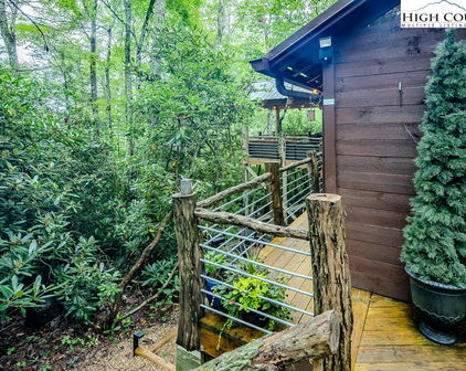 99 Longview Road, Newland