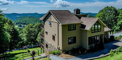 362 Golden Ridge Road, Blowing Rock