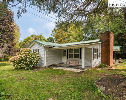 304 Elk River Road, Elk Park