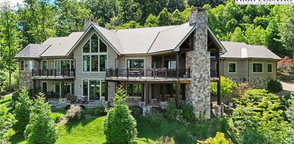 186 Ninebark, Boone