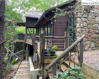 99 Longview Road, Newland