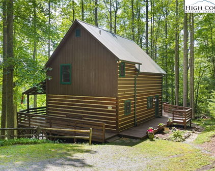 175 Hillcrest Drive, Blowing Rock