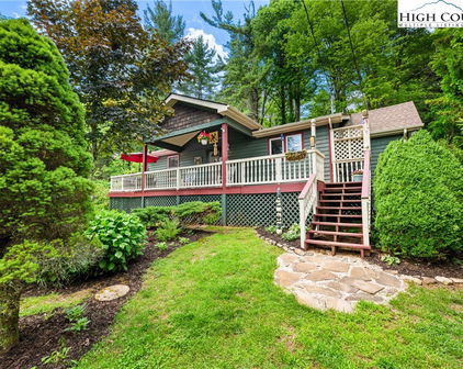 260 Sunny Acres Overlook, Boone
