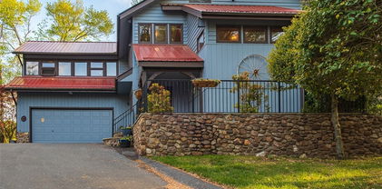 249 Red Bird Lane, Roaring Gap