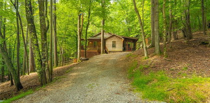 1390 Powder Horn Mountain Road, Deep Gap