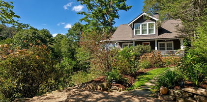 250 Globe Road, Blowing Rock