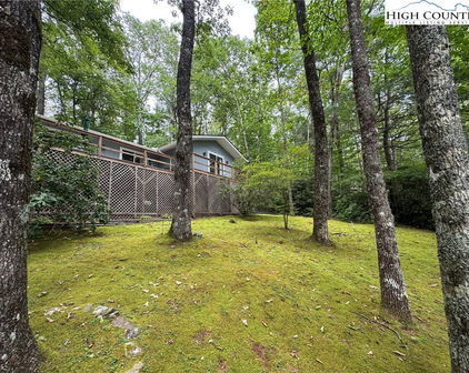 217 Shortoff Lane, Highlands