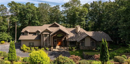 1902 Elk Creek Mountain Parkway, Todd