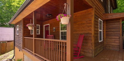 1375 Stoney Brook Lane, Boone