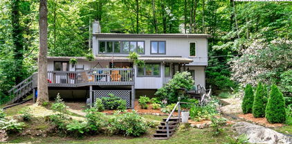 424 Clubhouse Drive, Banner Elk