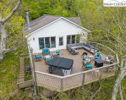 114 Spruce Hollow Road, Beech Mountain