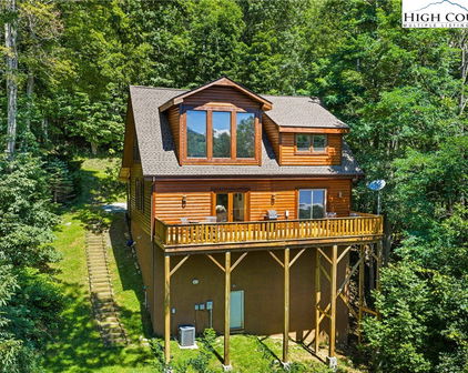 809 Thorncliff Drive, Seven Devils