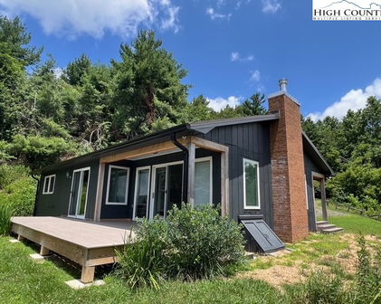 802 Thistle Hill Lane, Jefferson