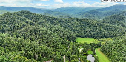 TBD Globe Road, Lenoir