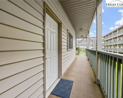 301 Pinnacle Inn Road Unit 2112, Beech Mountain