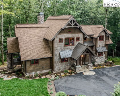 952 Sweetgrass Drive, Blowing Rock