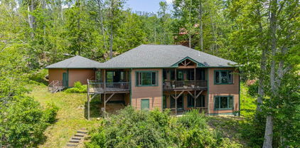 335 Tucker Trail, Vilas