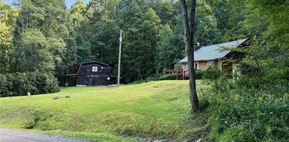 791 Spice Creek Road, Banner Elk