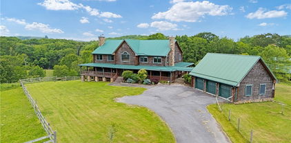 1921 Worley Road, Banner Elk