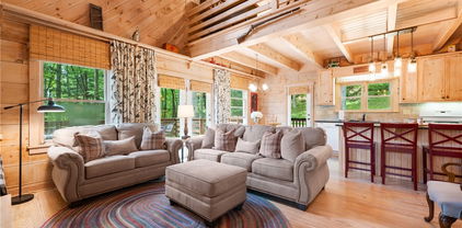 175 Hillcrest Drive, Blowing Rock