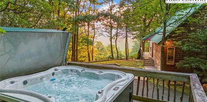 2095 Elk Ridge Road, Ferguson