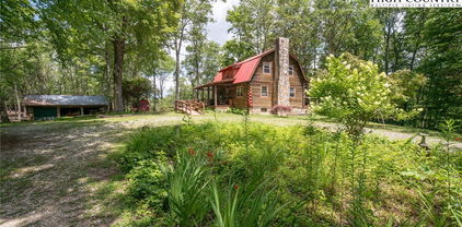 692 Buck Hill Road, Newland