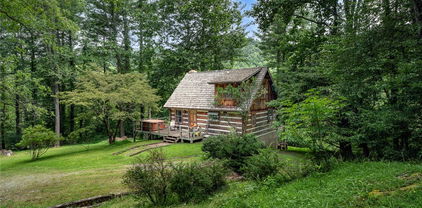 2647 Watauga River Road, Sugar Grove
