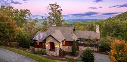 1253 Goldenrod Road, Boone