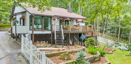 111 Wintergreen Way Road, Beech Mountain