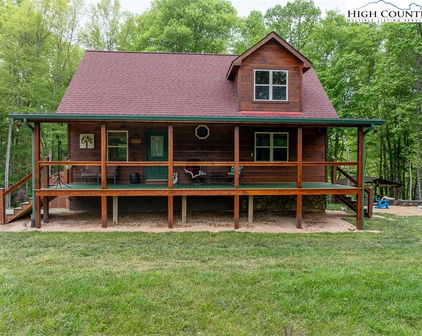 232 Bertie Circle, Piney Creek