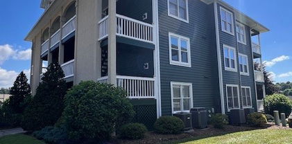 119 Birkdale Court Court Unit A-4, Jefferson