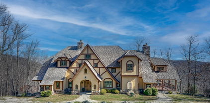 628 Rock Ledge, Linville