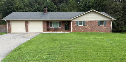 286 Raven Laurel Drive, Wilkesboro