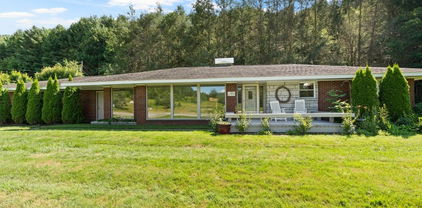 1276 Newland Highway, Newland