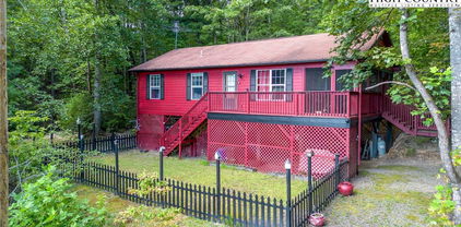 582 Deer Crossing Lane, Ferguson