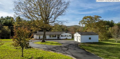 732 Fraser Road, Sparta