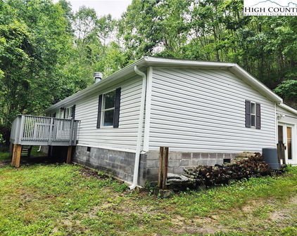 876 Courtney Lane, Vilas