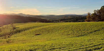 TBD Crestview Mountain Drive, Ennice