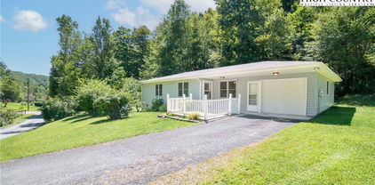 489 Astor Cook Road, Blowing Rock