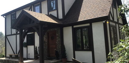 420 Lake View Trail, Fleetwood