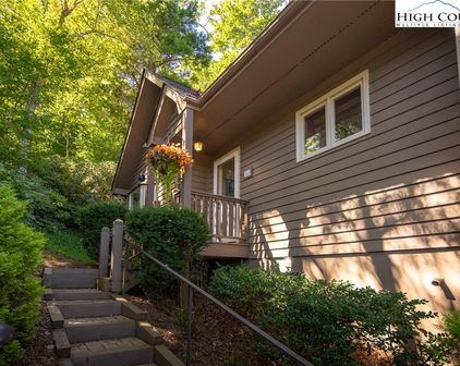 181 Pheasant Lane, Blowing Rock