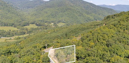 Clear Creek Drive Unit 15, Spruce Pine