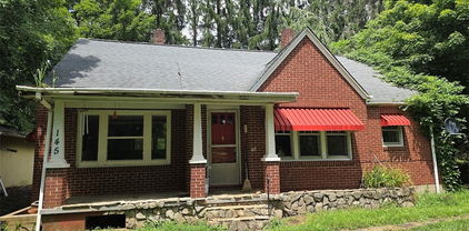 145 Robin Lane Lane, West Jefferson