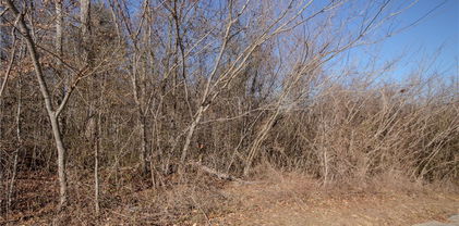 740 SE Chatsworth Street, Lenoir